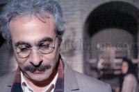 ایرج راد در نمایی از فیلم « نصف جهان»