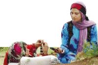 شبنم مقدمی در نمایی از فیلم « فرزند خاک»