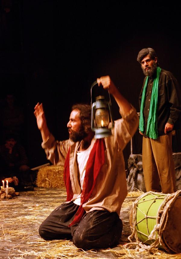 سوسوی خاکستری یک ستاره سبز